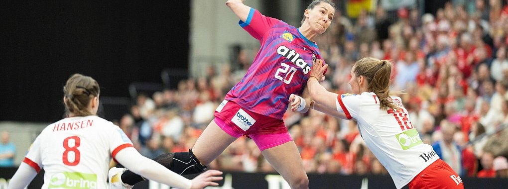 Die deutschen Handballerinnen haben das zweite Länderspiel gegen Dänemark gewonnen. - © Frank Cilius/Ritzau Scanpix Foto via AP/dpa
