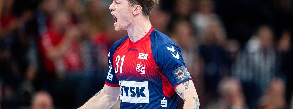 Der Flensburger Emil Jakobsen zeigte auf Linksaußen eine starke Partie. - © Noah Wedel/dpa