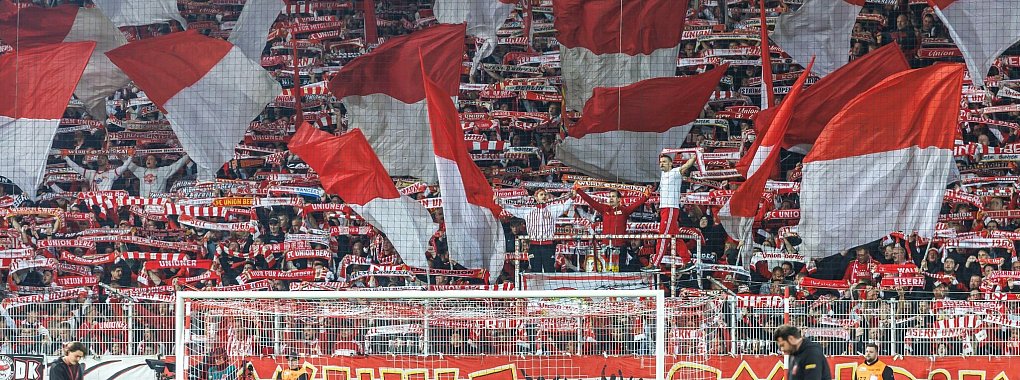 Ein Post von Union Berlin auf X ernet Kritik. - © Andreas Gora/dpa