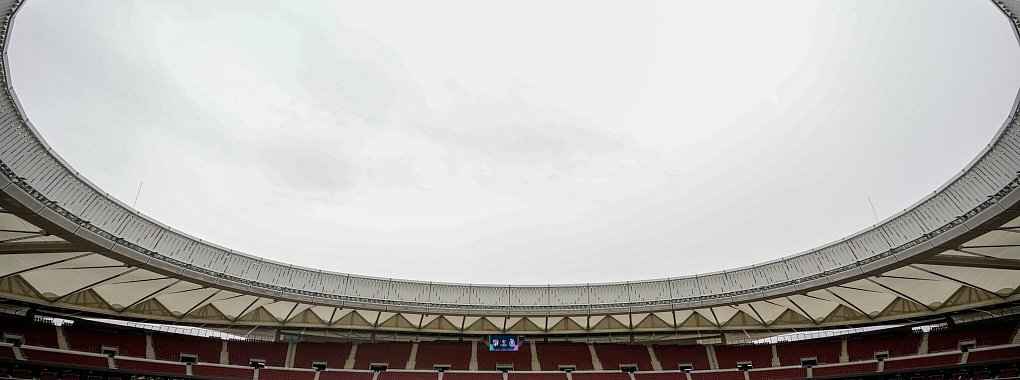 Im Metropolitano-Stadion in Madrid könnte das Champions-League-Finale 2027 stattfinden - © Manu Fernandez/AP/dpa