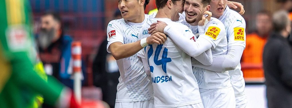 Kiel feiert den ersten Auswärtssieg der Saison. - © Andreas Gora/dpa