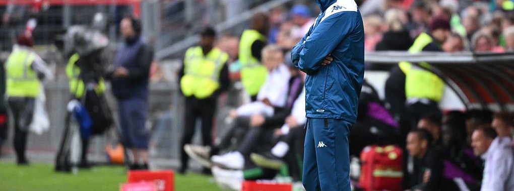 Adi Hütter verlängert seinen Vertrag bei der AS Monaco. - © Sven Hoppe/dpa