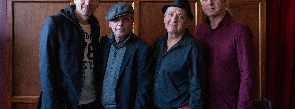 Andreas Dziuk (l-r), J&uuml;rgen Ehle, Andre Herzberg und Stefan Dohanetz von der Band Pankow in Berlin. - &copy; Soeren Stache/dpa