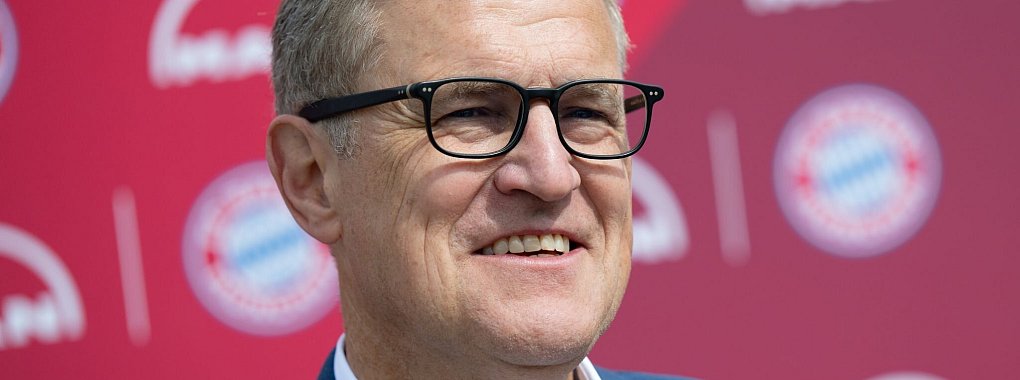 Bayern-Chef Jan-Christian Dreesen sieht den Münchner Kader «gut aufgestellt». - © Sven Hoppe/dpa