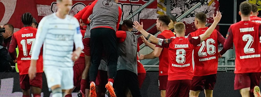 Kaiserslautern setzte sich in Saarbr&uuml;cken durch und steht zum achten Mal im Pokal-Finale. - &copy; Uwe Anspach/dpa