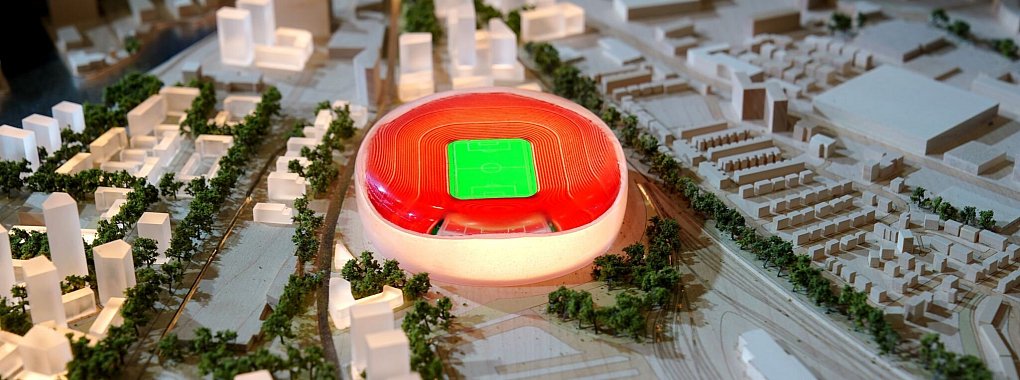 Noch ist offen, ob Manchester United ein neues Stadion baut oder das Old Trafford saniert. - © Peter Byrne/PA Wire/dpa