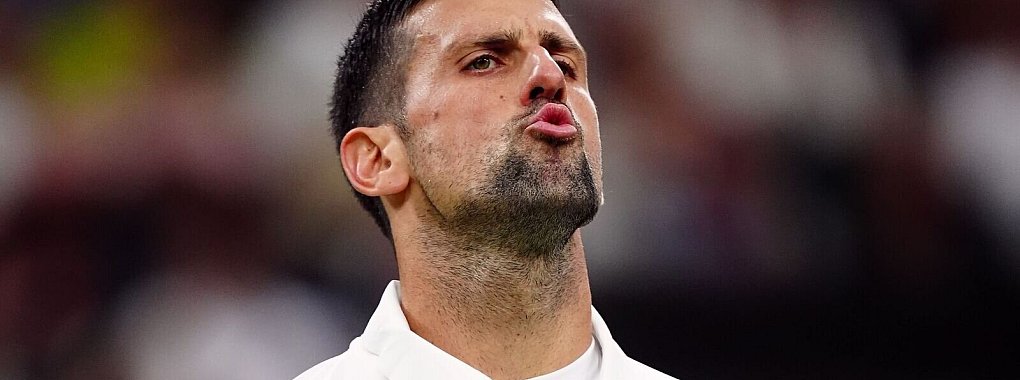 Novak Djokovic trifft im Halbfinale am Freitag auf Lorenzo Musetti. - &copy; Mike Egerton/PA Wire/dpa