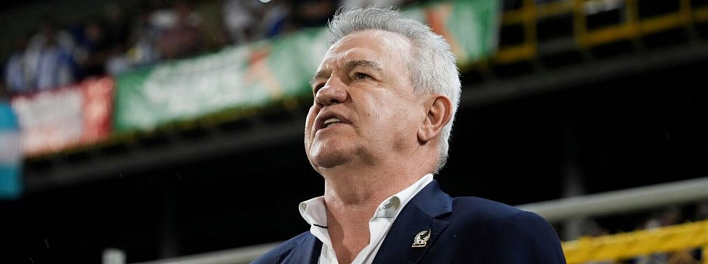 Javier Aguirre vor dem Nations-League-Spiel in Honduras. - © Moises Castillo/AP/dpa