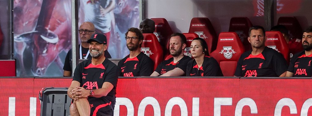 Jürgen Klopp wird bei seinem neuen Job als Fußball-Chef von Red Bull eher öfter am Schreibtisch sitzen. - © Jan Woitas/dpa