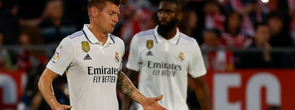 Rüdiger hat erneut für eine Rückkehr von Ex-Weltmeister Toni Kroos ins DFB-Team geworben. - © Joan Monfort/AP/dpa