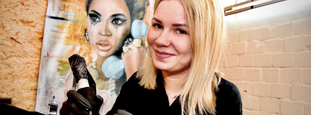 Gemeinsam mit Ehemann Can wird Regina Sarioglu (27) demnächst ein Atelier mit Tattoo-Studio in Berlin-Wilmersdorf eröffnen. - © Niklas Böhmer