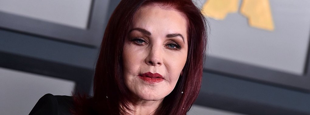 Priscilla Presleys Tochter Lisa Marie war Anfang 2023 nach einer Operation gestorben. (Archivbild) - © Jordan Strauss/Invision/AP/dpa