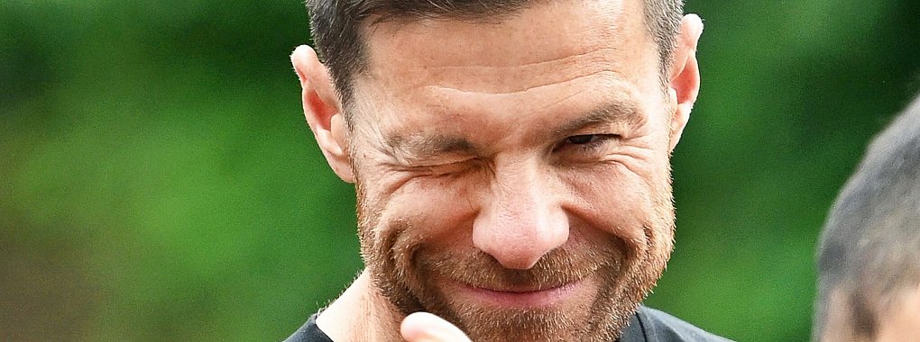 Leverkusens Trainer Xabi Alonso will von der Europa-League-Niederlage profitieren. - &copy; Marius Becker/dpa