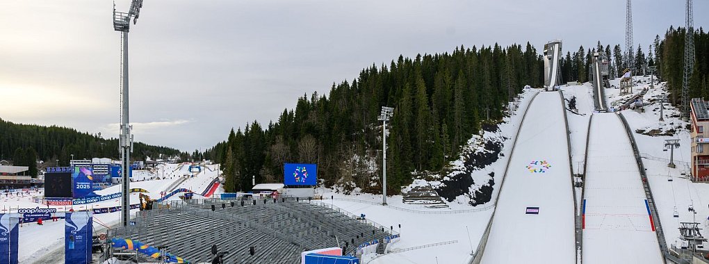 Für die Wettkämpfe bei der WM schreibt Martin Schmitt die deutschen Skispringer nicht ab. - © Hendrik Schmidt/dpa
