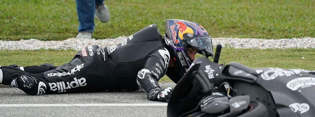 Jorge Martín ist bei Testfahrten in Malaysia schwer gestürzt. - © Kien Huo/AP/dpa