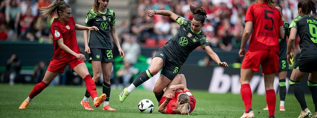 Die Bundesliga der Frauen stellt neue Rekordwerte auf. - © Fabian Strauch/dpa