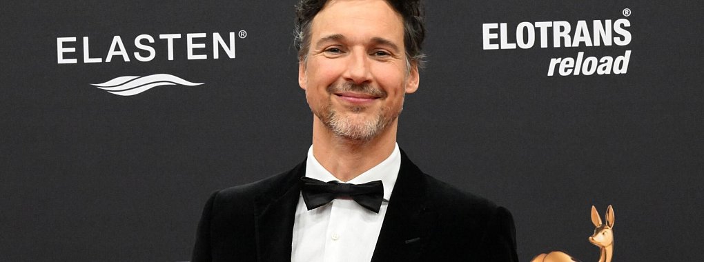 Schauspieler Florian David Fitz bei der Bambi-Verleihung 2023. - &copy; Felix H&ouml;rhager/dpa