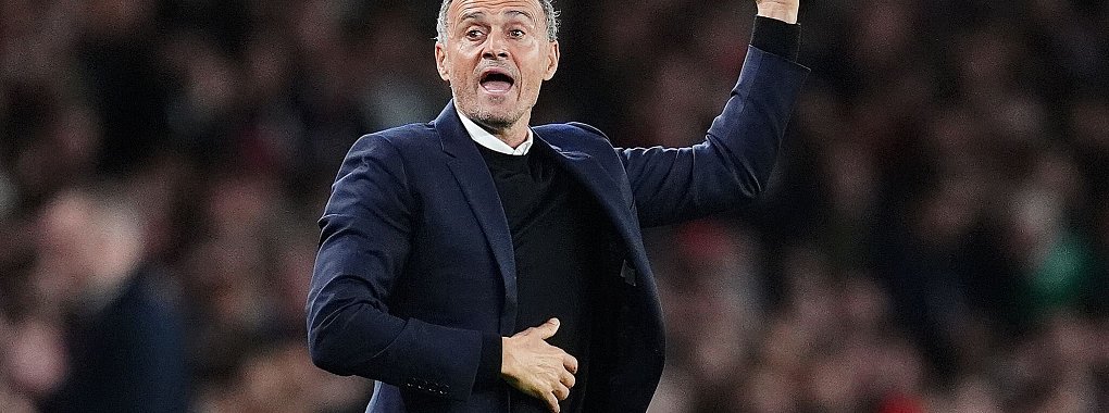 Luis Enrique spricht bewegend über seine gestorbene Tochter. - © Adam Davy/PA Wire/dpa