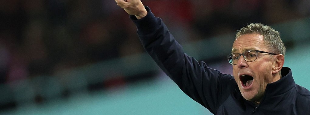 Ralf Rangnick ist ein Kandidat für den Trainerposten beim FC Bayern München. - © Christian Charisius/dpa