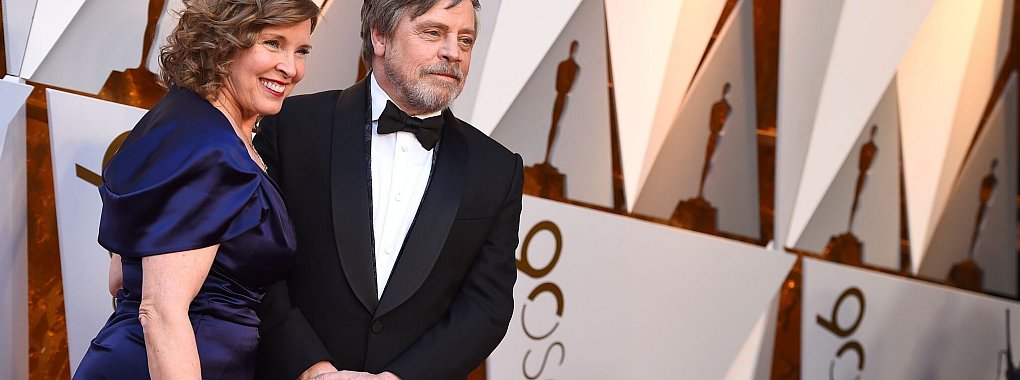 Luke Skywalker-Darsteller Mark Hamill berichtet, dass er mit seiner Frau nur knapp den Feuern bei Los Angeles entkam. (Archivbild) - © Jordan Strauss/Invision/AP/dpa