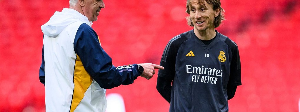 Mittelfeldspieler Luka Modric (r.) m&ouml;chte in Madrid in den Ruhestand gehen. - &copy; Tom Weller/dpa