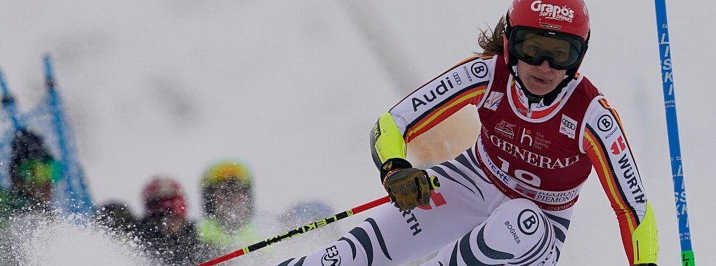 Lena Dürr beendet das Rennen als 15. - © Piermarco Tacca/AP/dpa