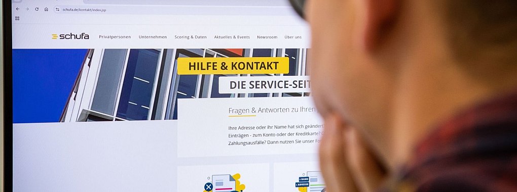 Was weiß die Schufa über mich? Und stimmt das auch? Im Netz lassen sich gespeicherte Daten abrufen und bei Fehlern auch ein Korrekturwunsch auf den Weg bringen. - © Christin Klose/dpa-tmn