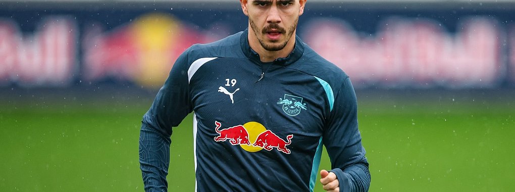 Neuer St&uuml;rmer f&uuml;r Werder Bremen: Der Portugiese Andr&eacute; Silva. - &copy; Jan Woitas/dpa