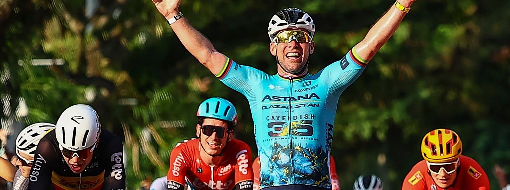 Mark Cavendish jubelt über seinen letzten Sieg. - © Danial Hakim/AP