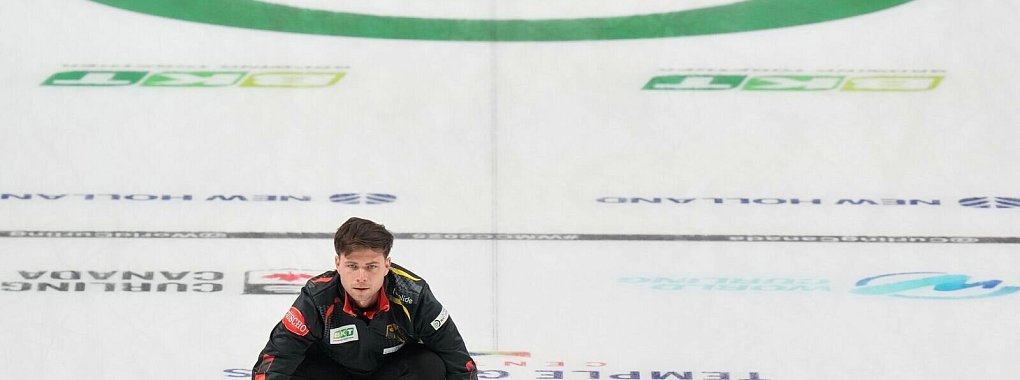 Das deutsche Curling-Team um Marc Muskatewitz hat sich für Olympia qualifiziert. - © Chris Young/The Canadian Press/AP/dpa