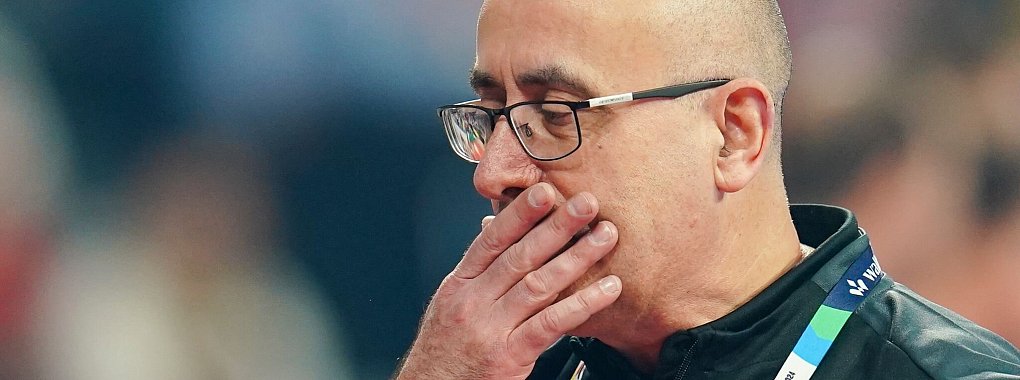 Sieht nach dem EM-Aus eine Chance f&uuml;r die neue Generation: Spaniens Cheftrainer Jordi Ribera. - &copy; Uwe Anspach/dpa