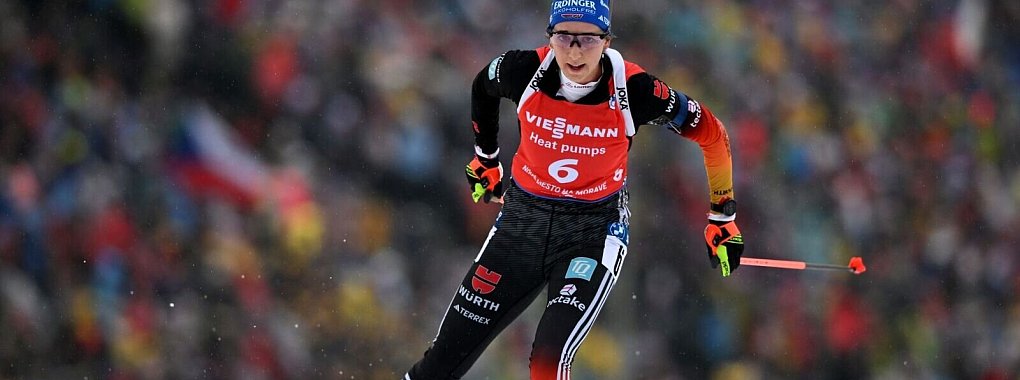 Biathletin Franziska Preu&szlig; hat ihren sechsten Platz im Verfolgungsrennen verteidigt. - &copy; Hendrik Schmidt/dpa