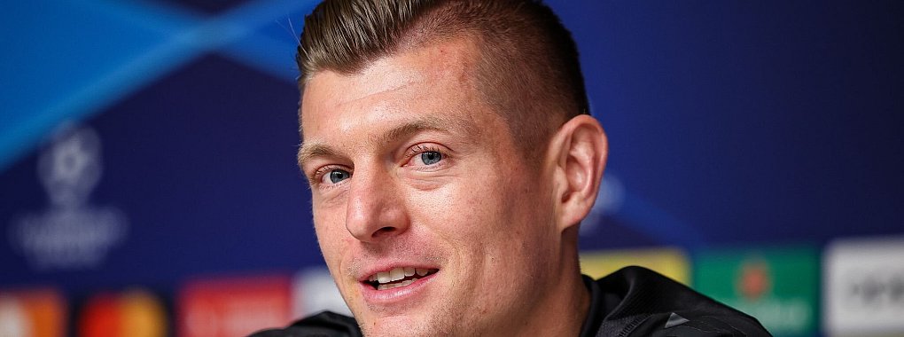 Lässt seine sportliche Zukunft weiter offen: Toni Kroos. - © Jan Woitas/dpa