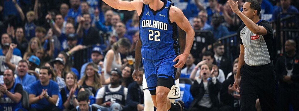 Franz Wagner (22) überragte für die Orlando Magic gegen die Brooklyn Nets als bester Werfer der Partie mit 29 Punkten. - © Phelan M. Ebenhack/AP/dpa