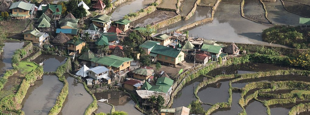 «Eine Landschaft von großer Schönheit, die die Harmonie zwischen Mensch und Umwelt ausdrückt.» So sieht es die Unesco, zu deren Weltkulturerbe die Reisbauterrassen von Ifugao zählen. - © Andreas Drouve/dpa-tmn