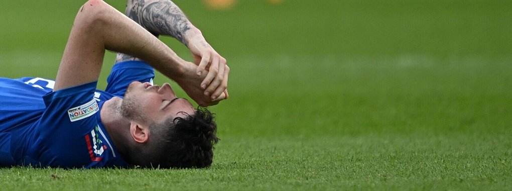 Die Titelverteidiger um Stephan El Shaarawy scheiden bei der EM sang- und klanglos aus. - &copy; Robert Michael/dpa