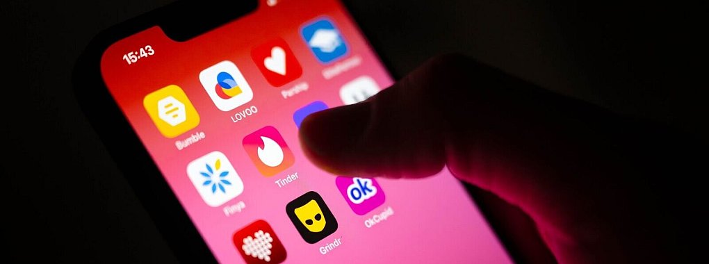 Dating-Apps gibt es viele. Gerade zum Valentinstag tummeln sich hier Sonderangebote. - © Sina Schuldt/dpa