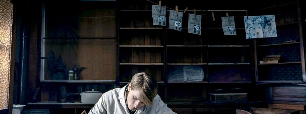 Louis Hofmann als «Passfälscher» Cioma Schönhaus. - © Ricardo Vaz Palma/ZDF/DREIFILM/ZDF/ARTE/dpa