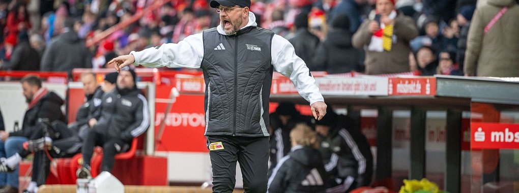 Für Steffen Baumgart war es das erste Spiel als Union-Trainer. - © Matthias Koch/dpa