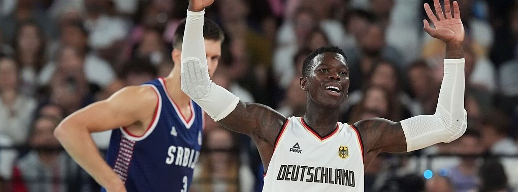 Dennis Schröder würde bei einer Rückkehr in die Bundesliga nicht zum FC Bayern wechseln. - © Marcus Brandt/dpa