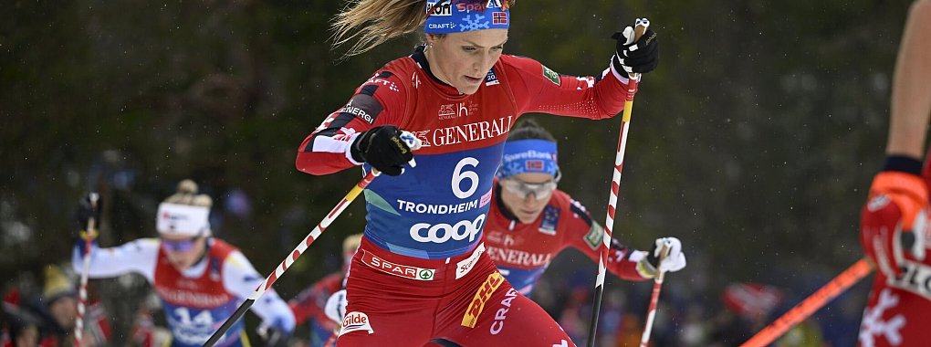 Therese Johaug prägte die Spitzengruppe. - © Antti Aimo-Koivisto/Lehtikuva/dpa