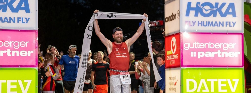 Im Ziel seiner 106. Langdisztanz nacheinander - Weltrekord. - &copy; Pia Bayer/dpa