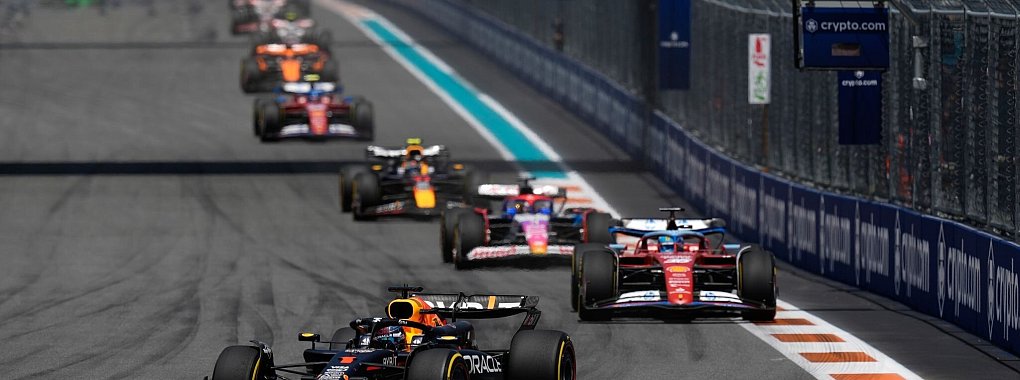 Red-Bull-Pilot Max Verstappen baute seinen Vorsprung im WM-Klassement weiter aus. - © Rebecca Blackwell/AP/dpa