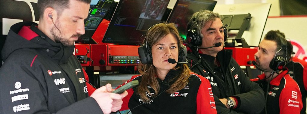 Über die DTM schaffte Laura Müller es in die Formel 1. - © Hasan Bratic/dpa