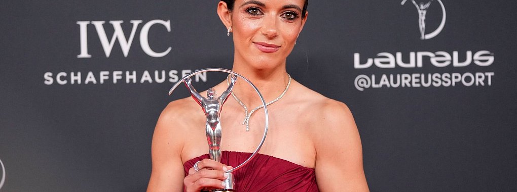 Aitana Bonmatí wurde bei der Verleihung der Laureus-Awards als Sportlerin des Jahres ausgezeichnet. - © Manu Fernandez/AP/dpa