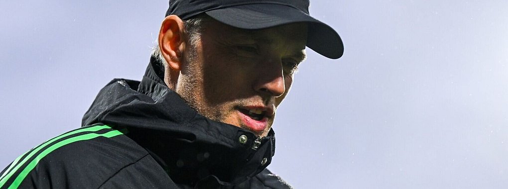 Thomas Tuchel hat mit seinem FC Bayern München drei Pflichtspiele hintereinander verloren. - © David Inderlied/dpa