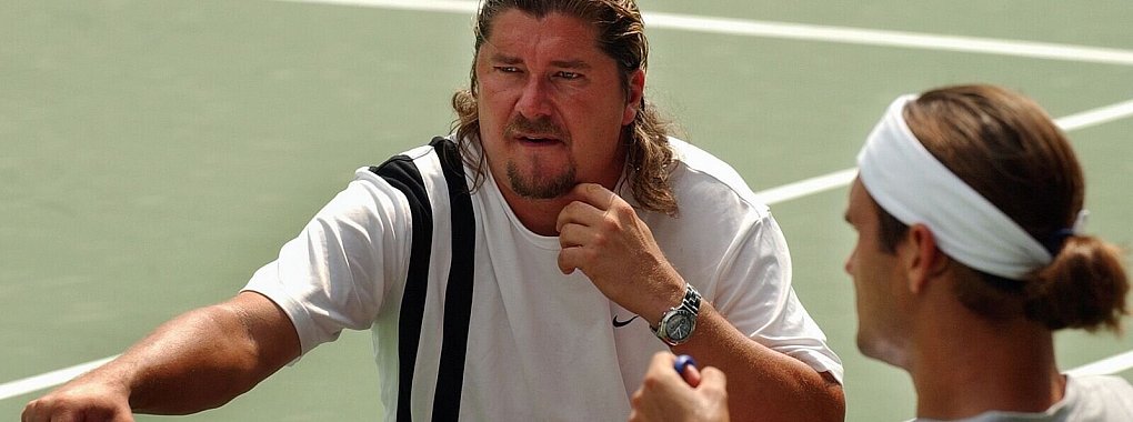 Peter Lundgren (l) trainierte die Roger Federer von 2000 bis 2003. - © Eddy Risch/KEYSTONE/dpa