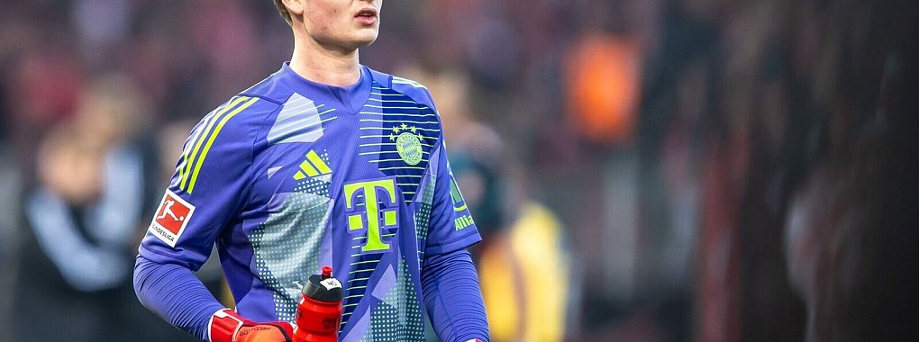 Jonas Urbig hat sich bei der U21 verletzt. - © Andreas Gora/dpa