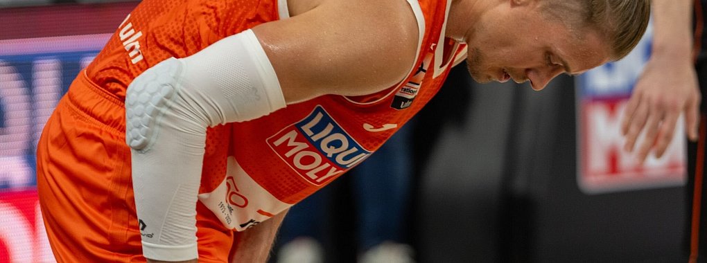 Der Traum vom Verteidigen der Meisterschaft ist f&uuml;r Kapit&auml;n Thomas Klepeisz und ratiopharm Ulm fr&uuml;hzeitig geplatzt. - &copy; Stefan Puchner/dpa