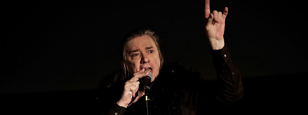 Blixa Bargeld schreibt seine Texte lieber selbst. - &copy; Carsten Koall/dpa